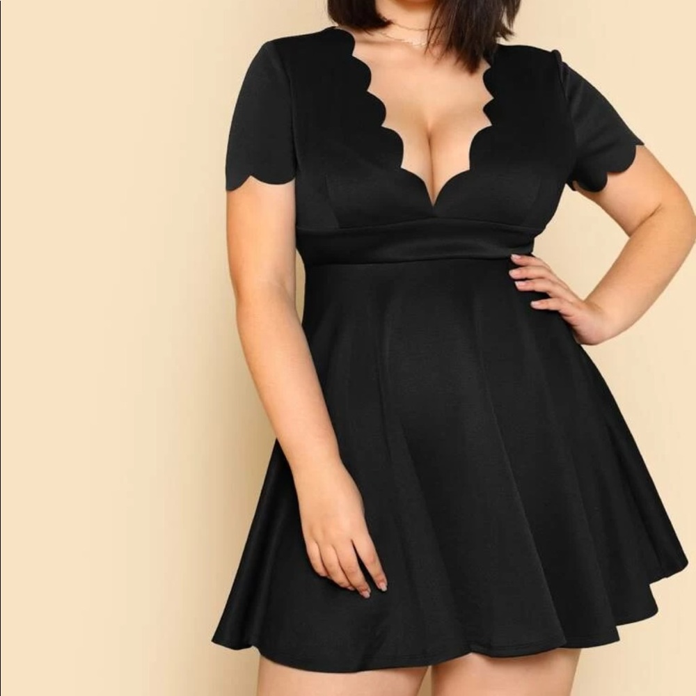Plunging Neck Scallop End Dress